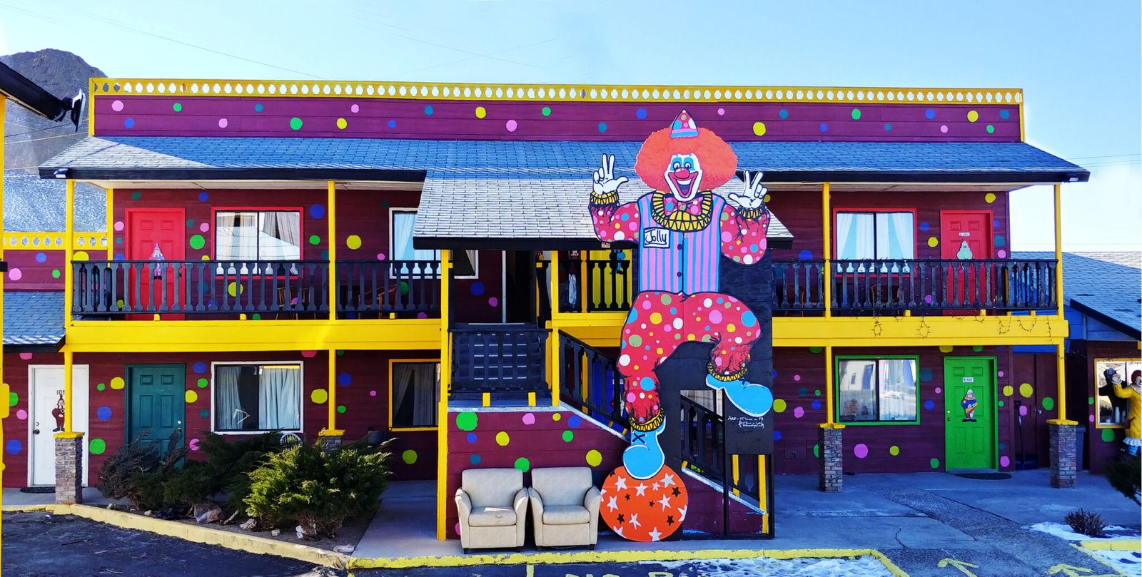 Standing Jolly 1 at The Clown Motel